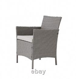 Ensemble de jardin en rotin gris : chaises, table et coussins pour extérieur, véranda ou patio