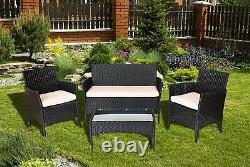 Ensemble de meubles de jardin en rotin 4 pièces : chaises, canapé, table pour patio extérieur.